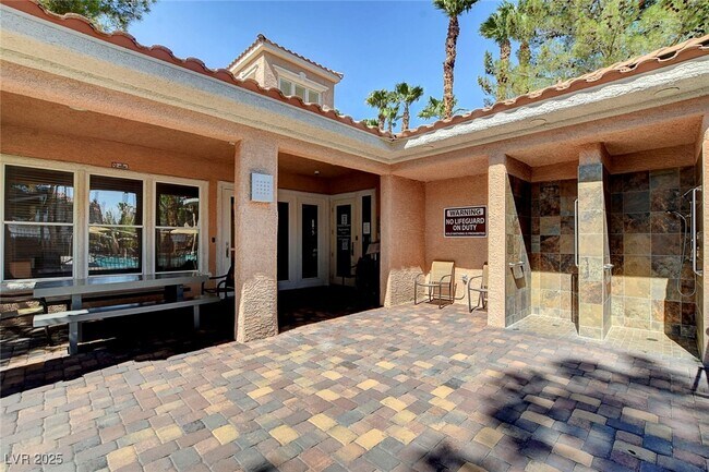 Building Photo - 251 S Green Valley Pkwy