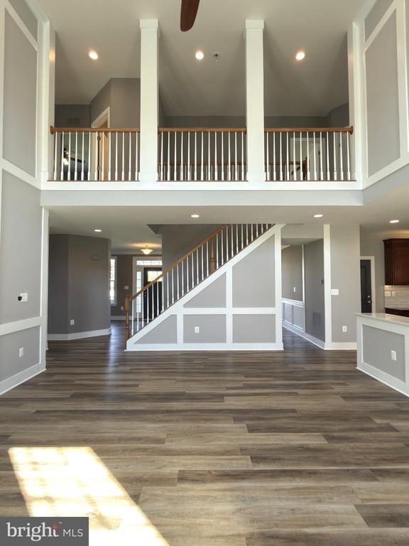 Building Photo - 8 Ramsdell Ct