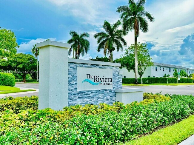 Building Photo - 1658 SE 26th Ter