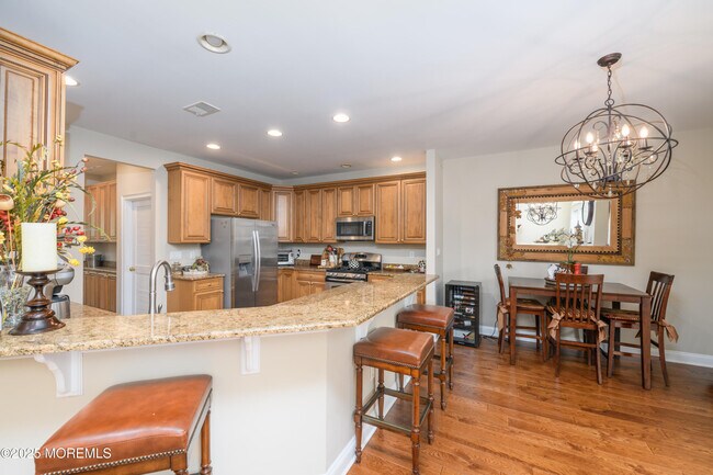 Building Photo - 6 Skimmer Ln