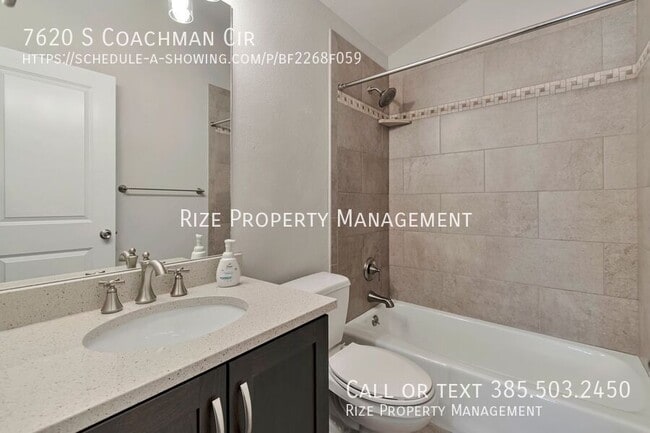 Building Photo - 7620 Coachman Cir