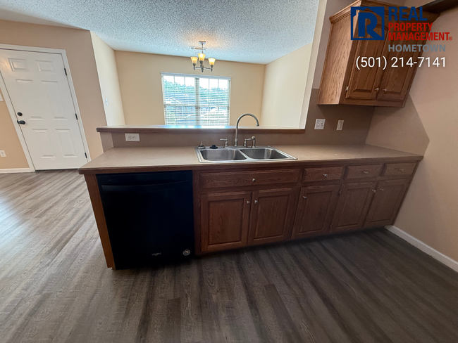 Building Photo - 1423 Saw Grass Cove