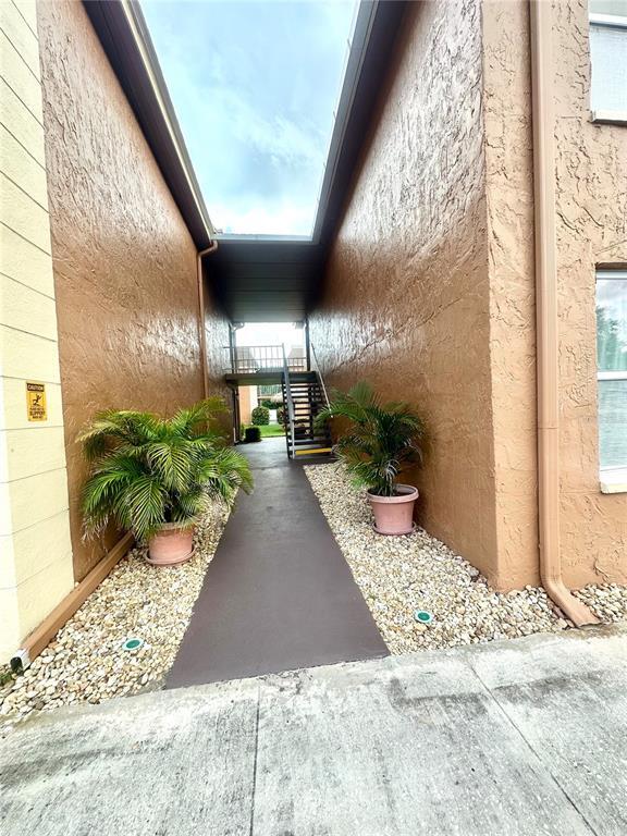 Building Photo - 12760 Indian Rocks Rd