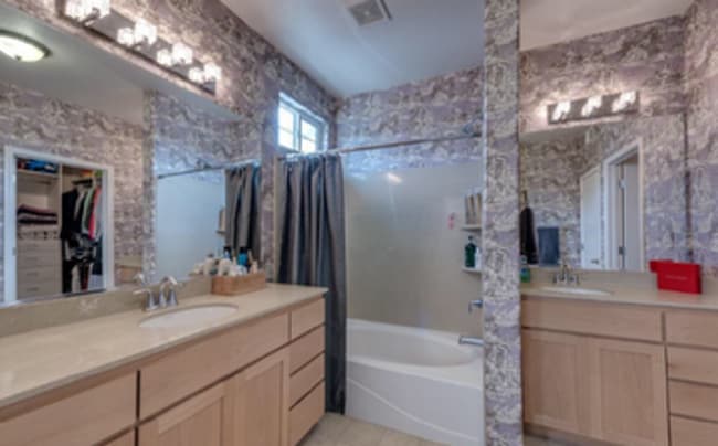 Building Photo - Adorable Home Available in Rancho Cordova!