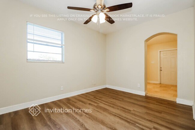 Building Photo - 4850 San Pablo Pl