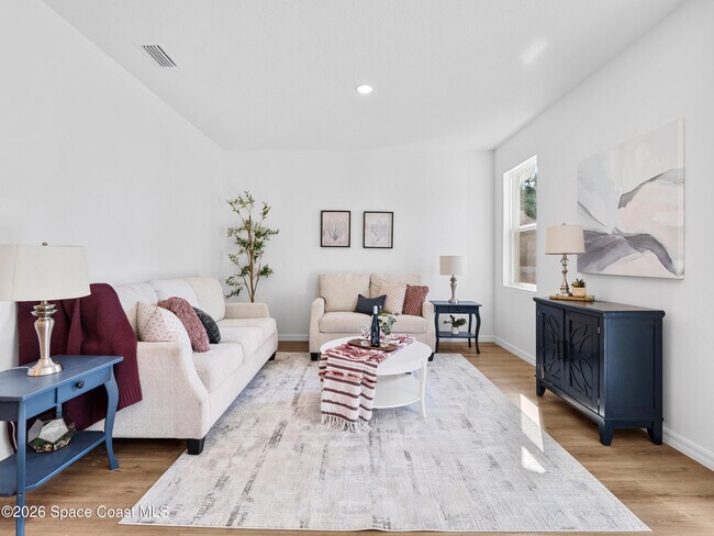 Building Photo - 1370 Seabreeze St SW