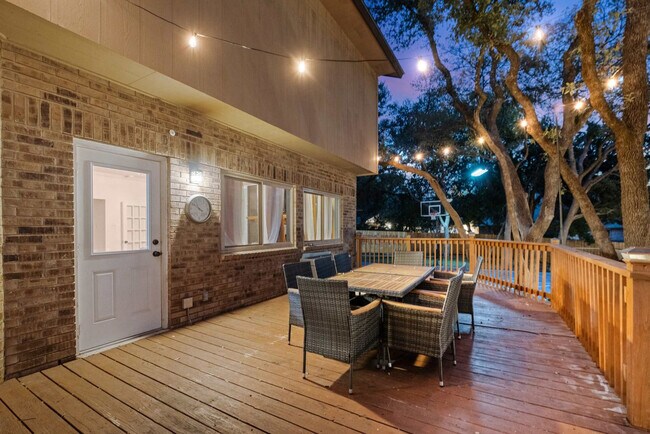 Building Photo - 13702 Yellow Oak Cir