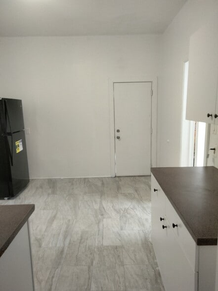 Back door - 4203 W Maypole Ave