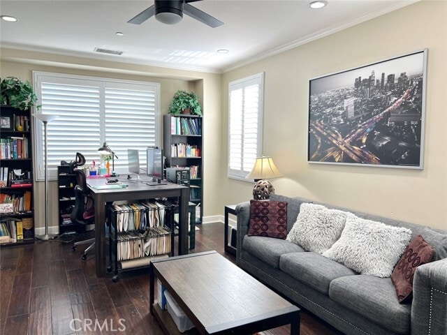 Building Photo - 540 N Bardsdale Pl