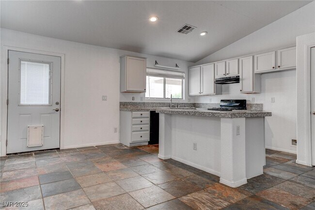 Building Photo - 6436 North Point Break St