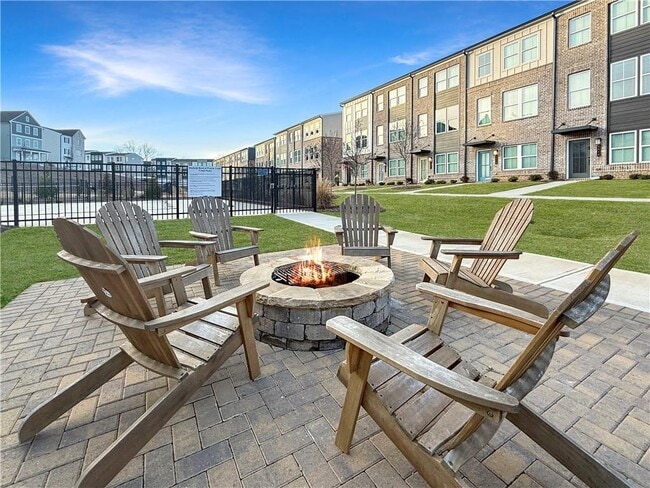 Building Photo - 1434 Creekside Cir NW