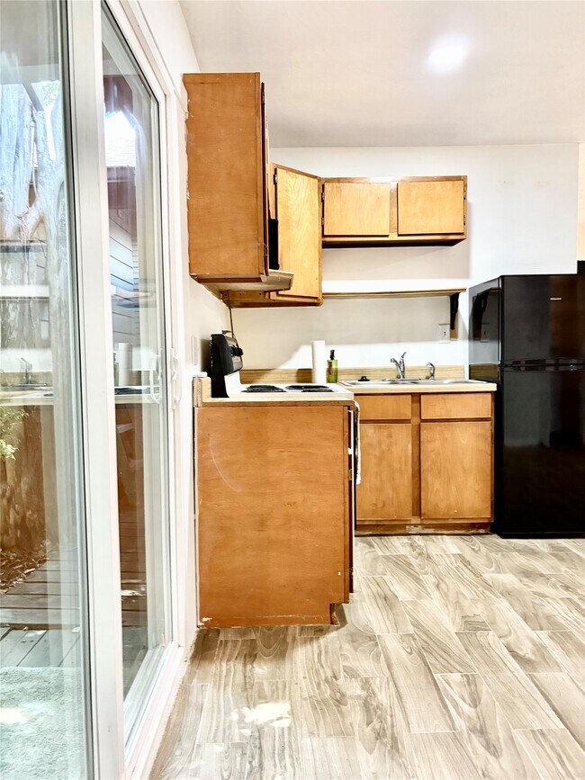 Building Photo - 1407 Nevada St