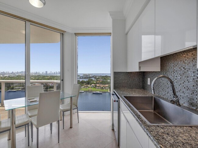 Building Photo - 4779 Collins Ave