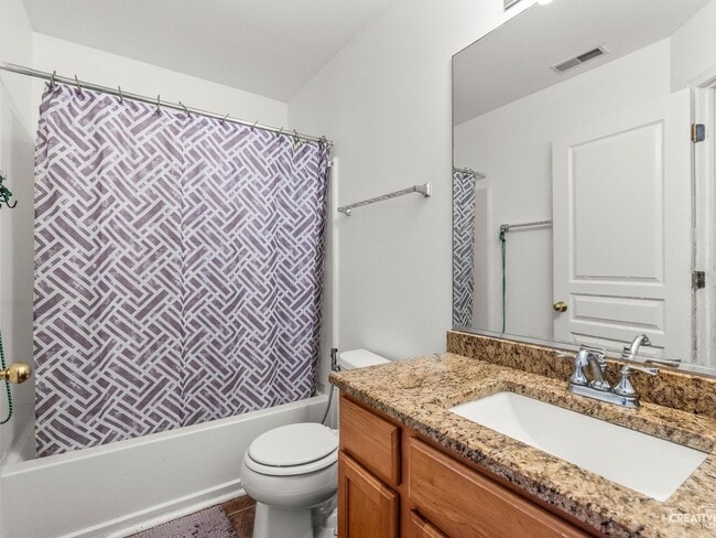 Building Photo - 3166 Bromley Ln