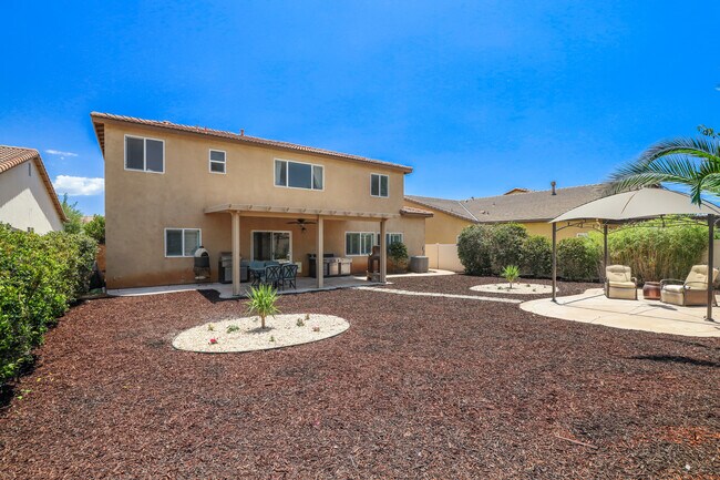 Building Photo - 30916 Snowberry Ln