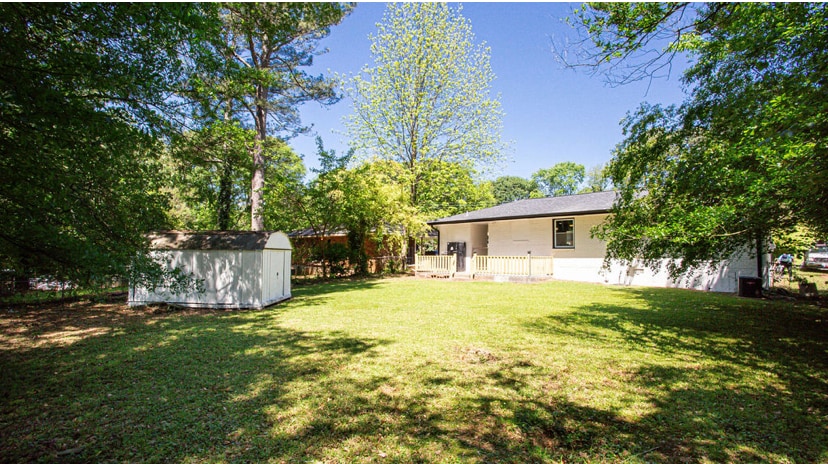 Building Photo - 1155 Evelyn Drive
