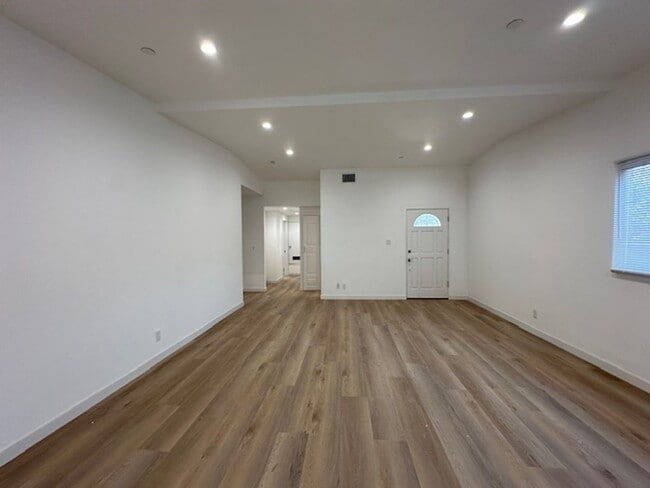 Building Photo - Completely remodeled 4+2 sprawled across a charming street in a beautiful pocket of Reseda