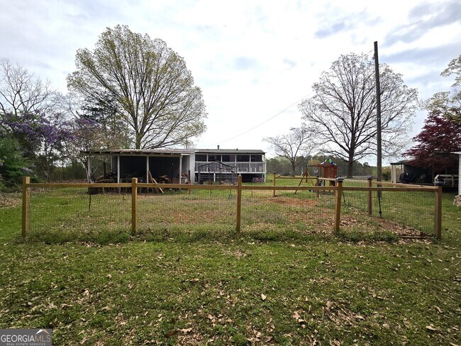 Building Photo - 144 Old Dallas Acworth Rd