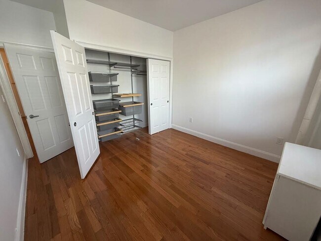 Building Photo - 7505 Palisade Ave