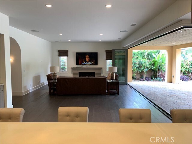 Building Photo - 115 Candleglow