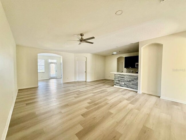 Building Photo - 8530 Alexandra Arbor Ln