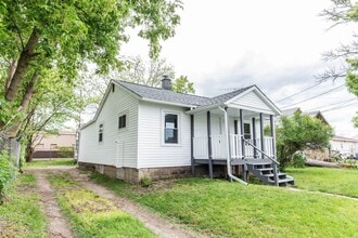 Building Photo - 1226 Shakespeare Ave