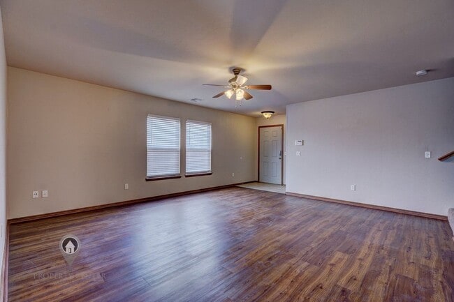 Building Photo - 11150 SW 5th St