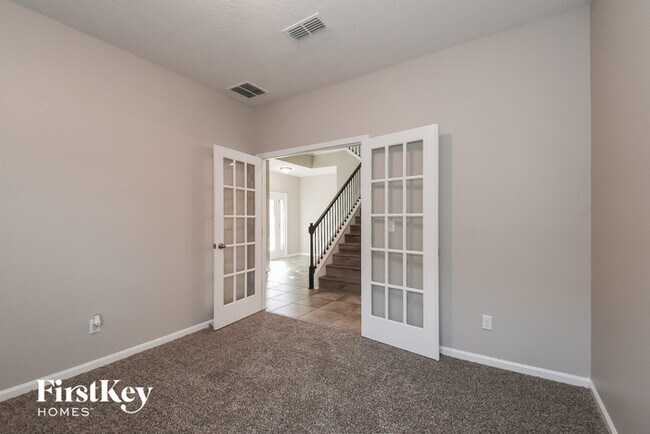 Building Photo - 4550 Plantation Oaks Blvd