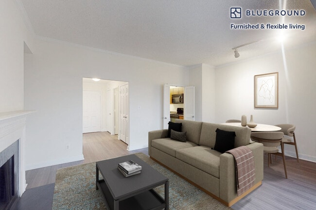 Primary Photo - 4100 Massachusetts Ave NW