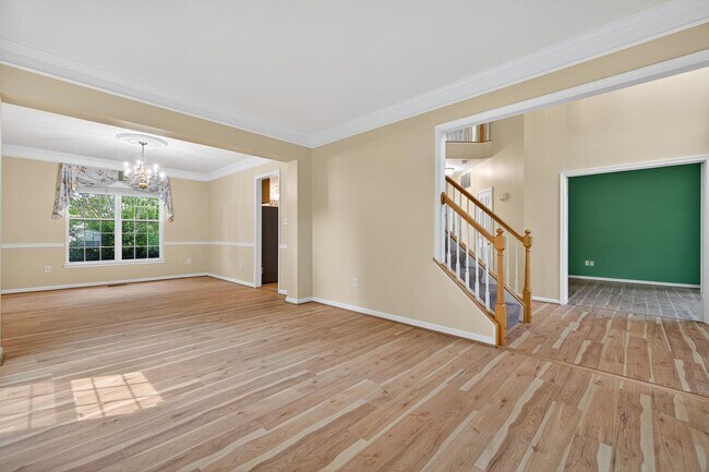 Building Photo - 12031 Arista Manor Way