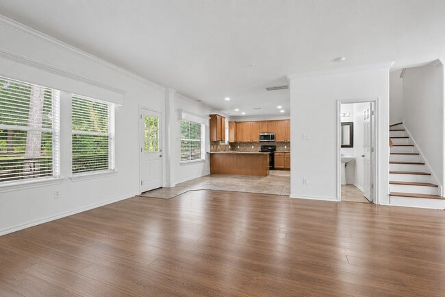 Building Photo - 174 E Spindle Tree Cir