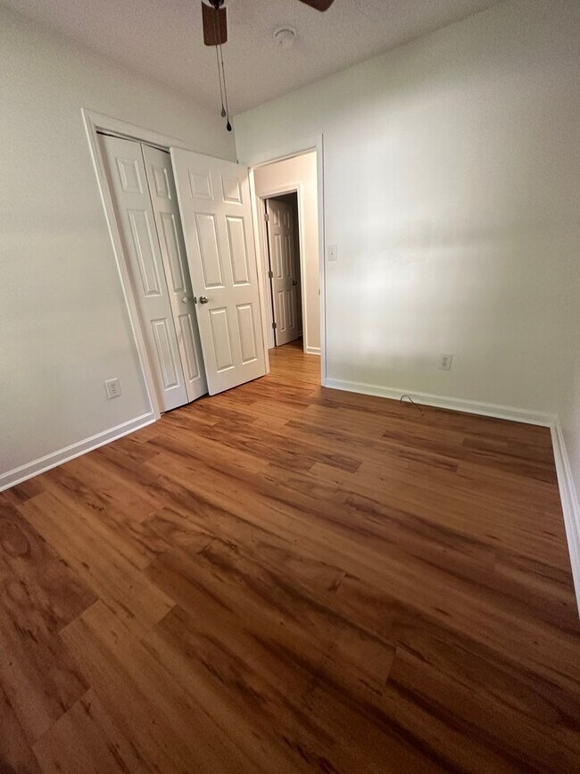 Building Photo - 3 bedroom close to Downtown Wendell
