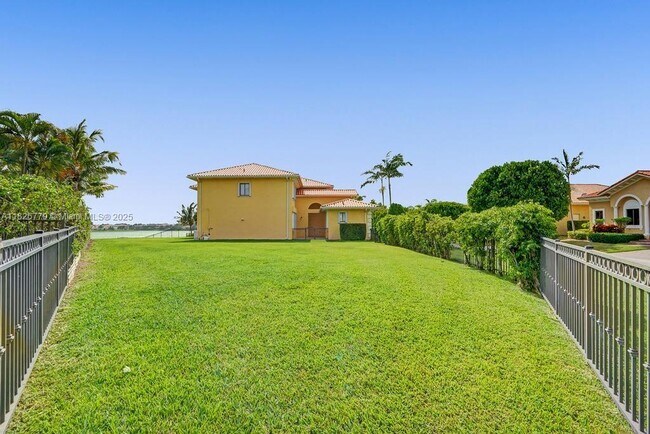 Building Photo - 7722 SW 188th Terrace