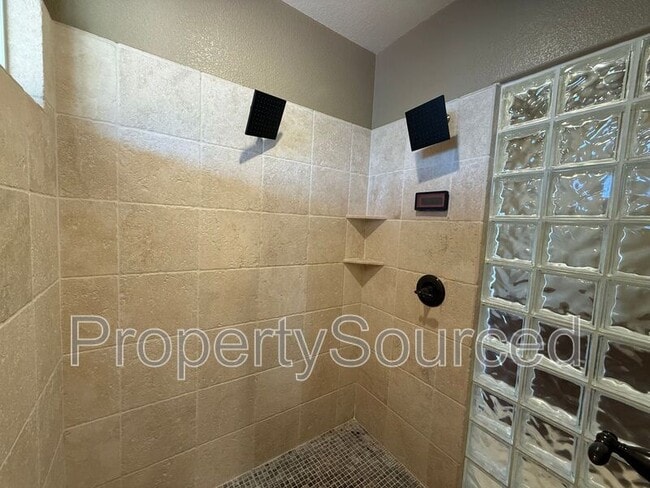 Building Photo - 4060 Chiavari Way