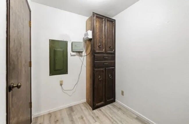 Building Photo - Elegant 4-Bedroom Home on a Corner Lot in ...