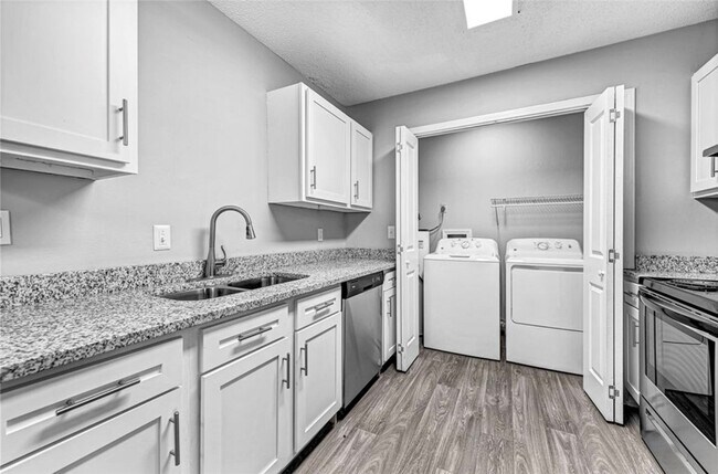 Building Photo - 4518 W Franciscan Trail