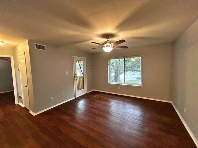 Building Photo - 8210 Bent Tree Rd