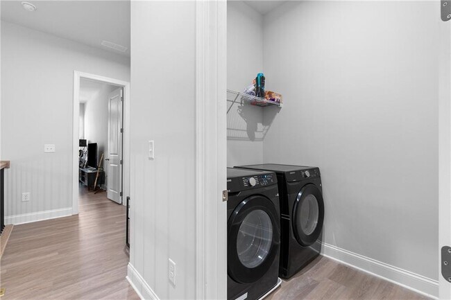 Building Photo - 777 Stickley Oak Way