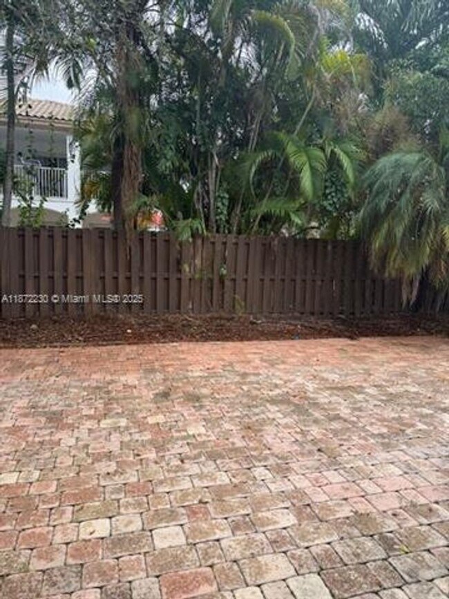 Building Photo - 6901 NW 112th Ave