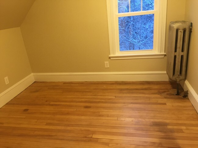 Building Photo - 1451 Congress St