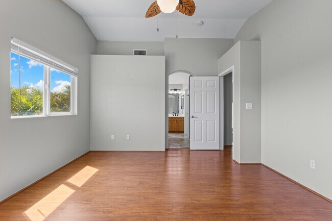 Building Photo - Spacious 4BD/3BA with Solar & Private Yard | Pet-Friendly Home in Ewa Beach