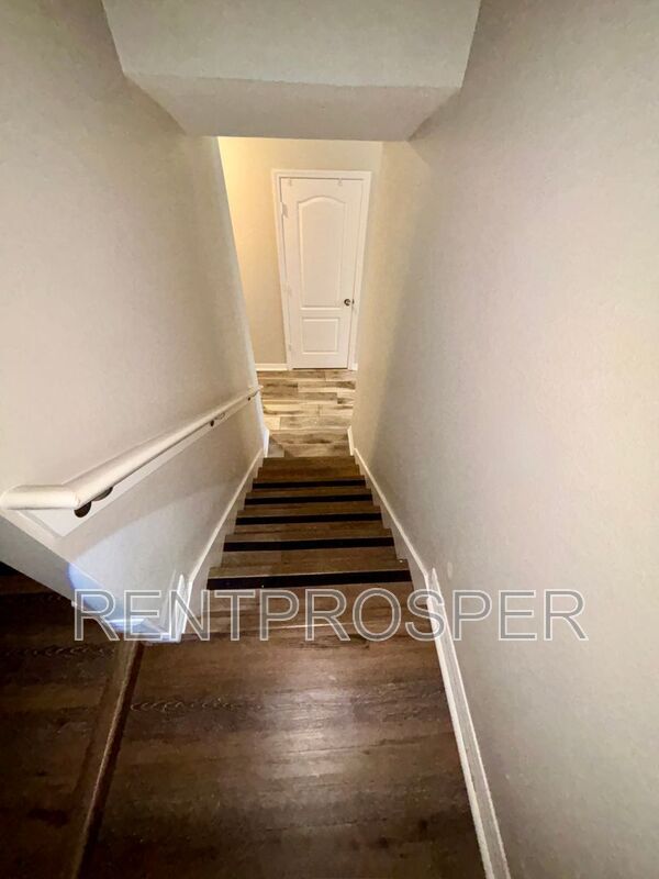 Building Photo - 1175 Flowing Tide Dr