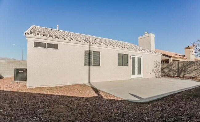 Primary Photo - 5404 Lavender Ct