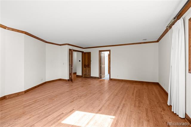 Building Photo - 1940 E Chenango Ct