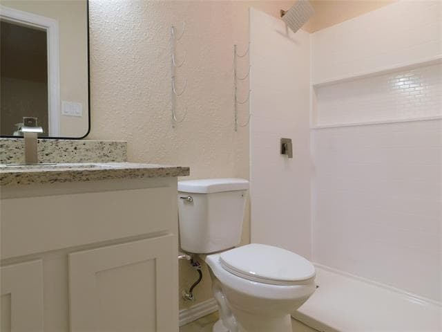 Building Photo - 9258 Burbank Dr