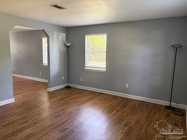 Building Photo - 204 Brandywine Rd
