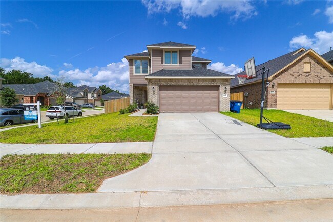 Building Photo - 27035 Badger Way