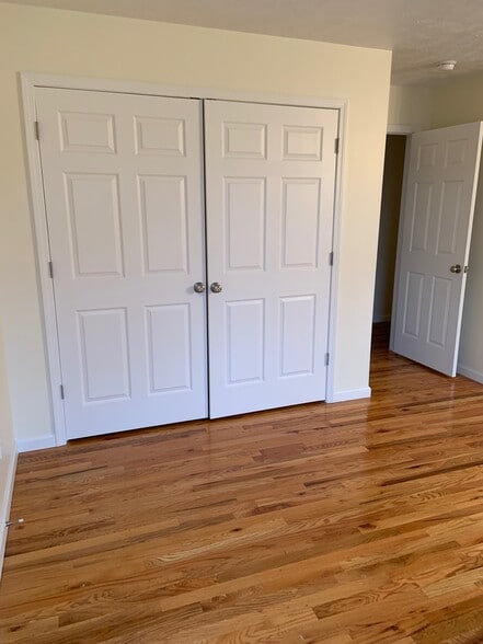 Building Photo - 204 Betsinger Rd