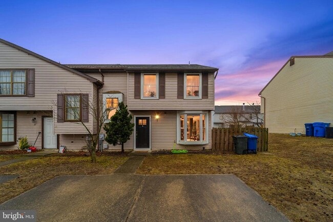 Primary Photo - 77 Kanabe Dr
