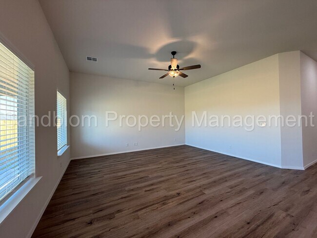 Building Photo - For Lease | Owasso New Construction | Available Now!
